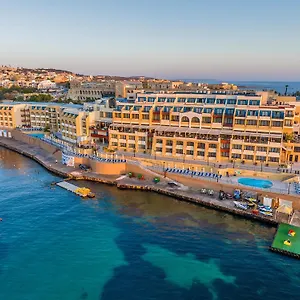 Otel Verdi St George's Bay Marina