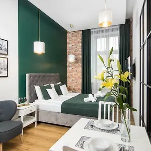 Beautiful Cracow By Cozyplace דירה קרקוב
